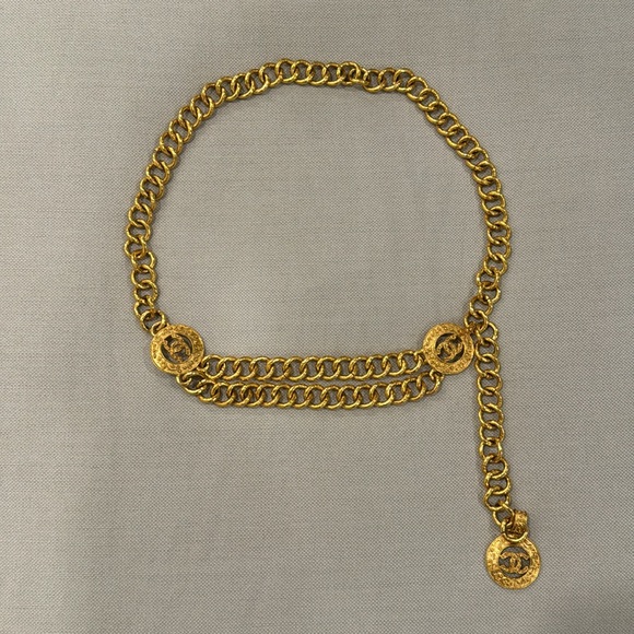 RARE💛Chanel💛Vintage Double Chain Medallion Belt - Picture 5 of 14